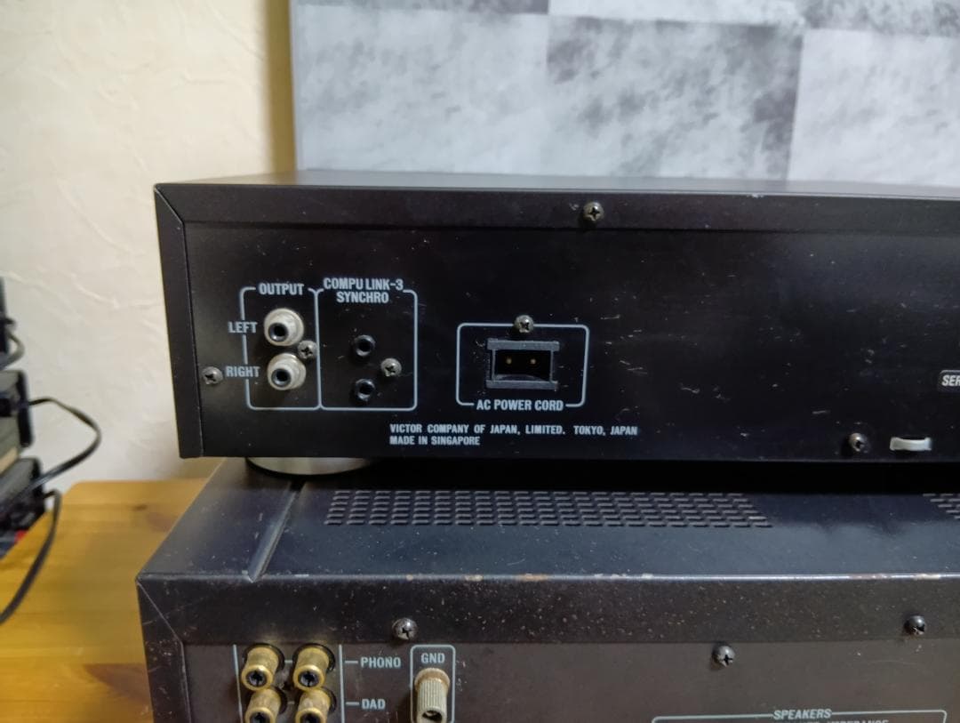 Victor プリメインアンプA-X900 & CDプレーヤーXL-V313 - メルカリ