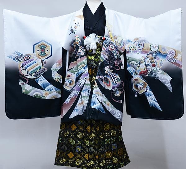 七五三 五歳 男児 羽織袴フルセット 着物 白地 兜 袴変更可能 NO38776