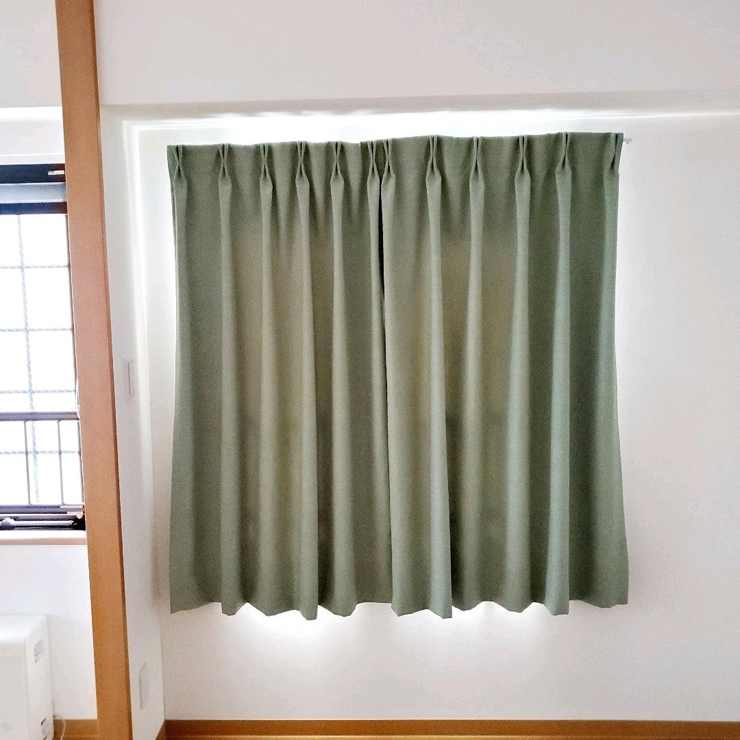 ★【美品】絶妙カラーの裏地付きカーテン ACTUS/グリーン①★ インテリアのプロ目線で選ぶ美しいカーテン7選 - ピックアップ