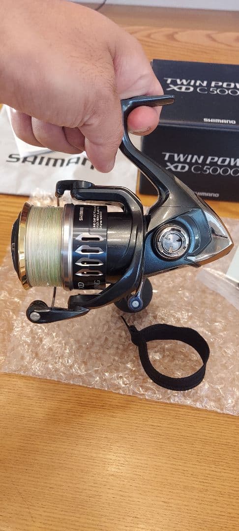 SHIMANO TWIN POWER XD C5000XG スピニングリール - メルカリ