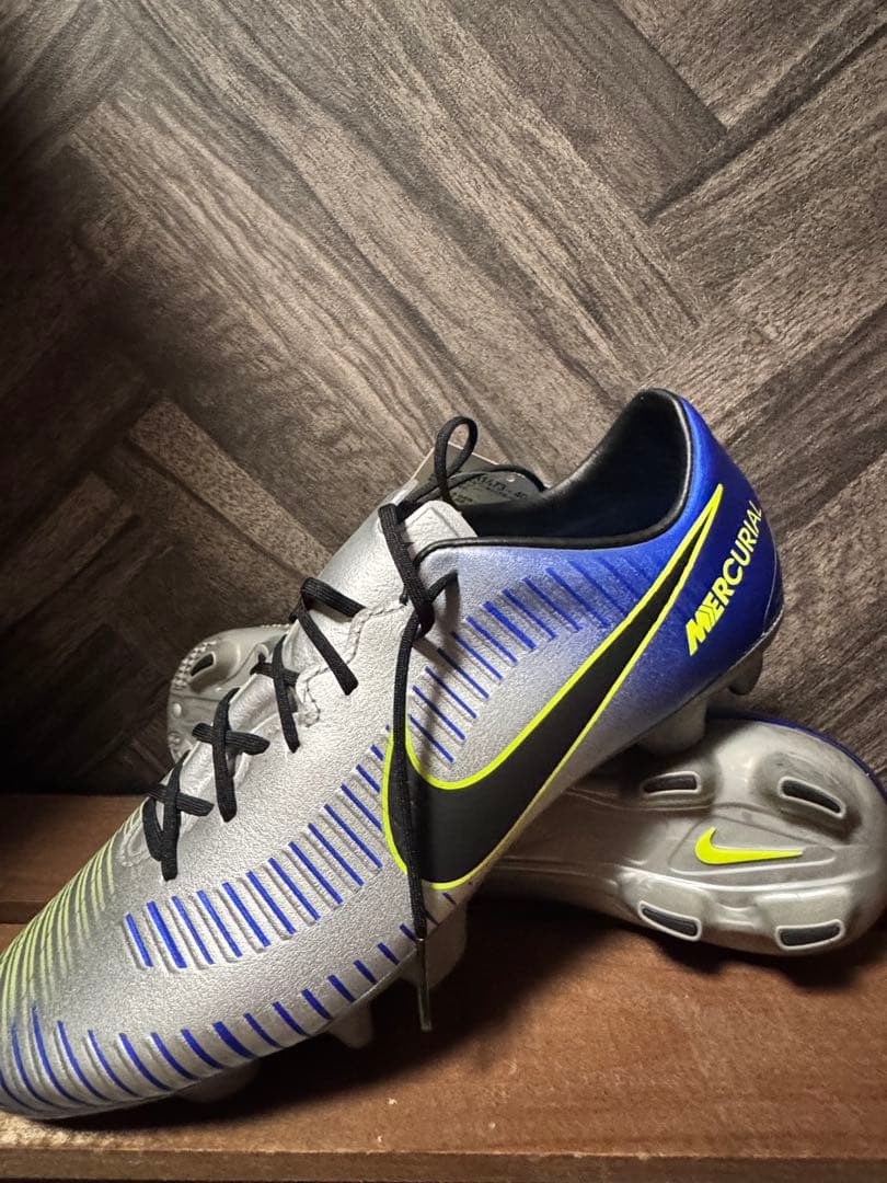 ナイキ マーキュリアル ベロチ III NJR HG-V(シルバー×ブルー) NIKE ナイキ マーキュリアル ベロチ III NJR HG-V(シルバー×ブルー