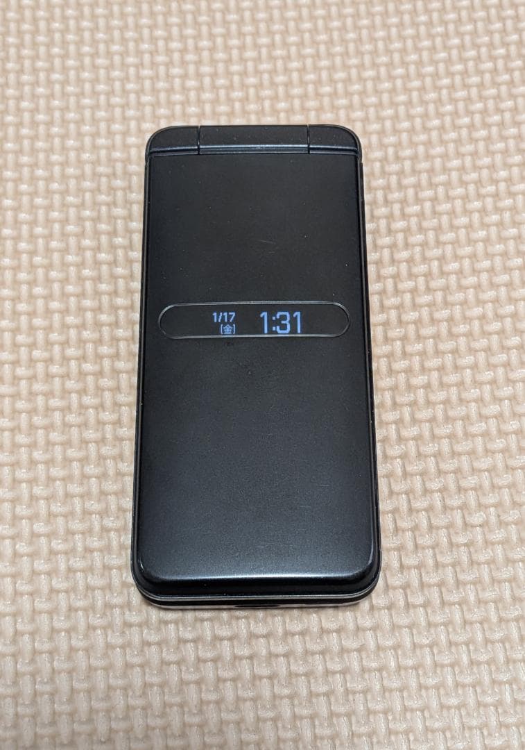 GRATINA KYF44 ブラック GRATINA KYF44｜フィーチャーフォン｜ビジネス向けモバイル端末