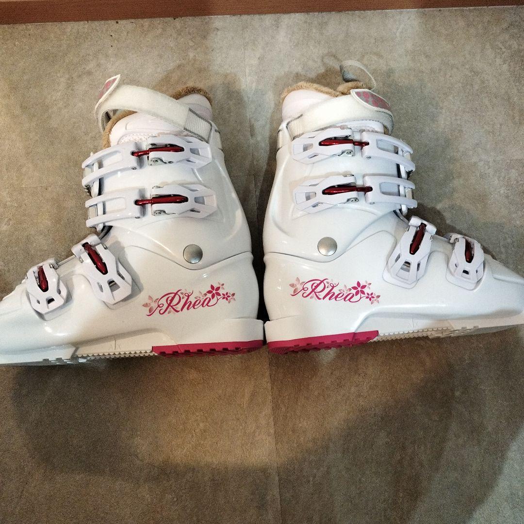 HELD RHEA 24-24.5 女性用スキーブーツ 普段23-23.5の方へ - メルカリ