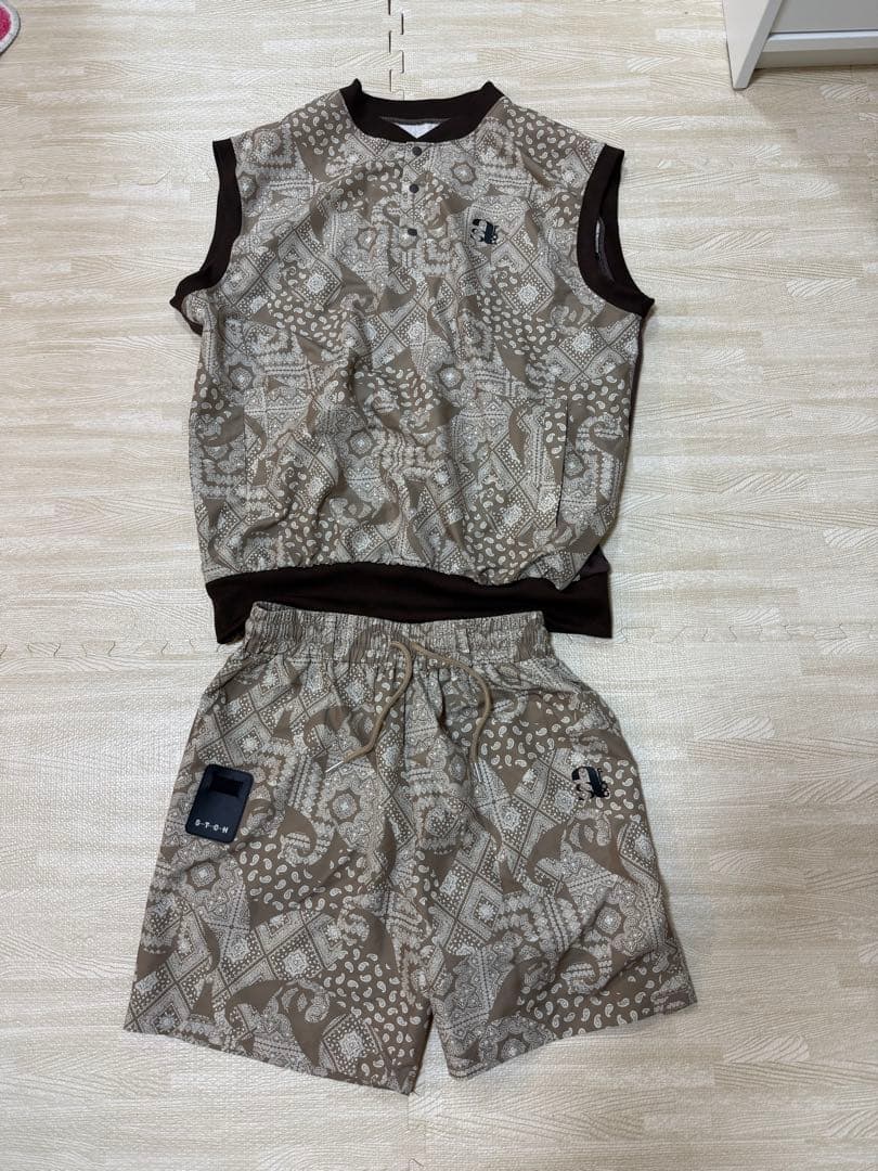 ANTIQUA GOLF×seventytwo clubhouse セットアップ - メルカリ