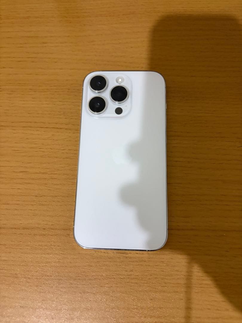 iPhone14pro シルバー 256GB Amazon.com: Apple iPhone 14 Pro, 256GB, Silver - Unlocked (Renewed