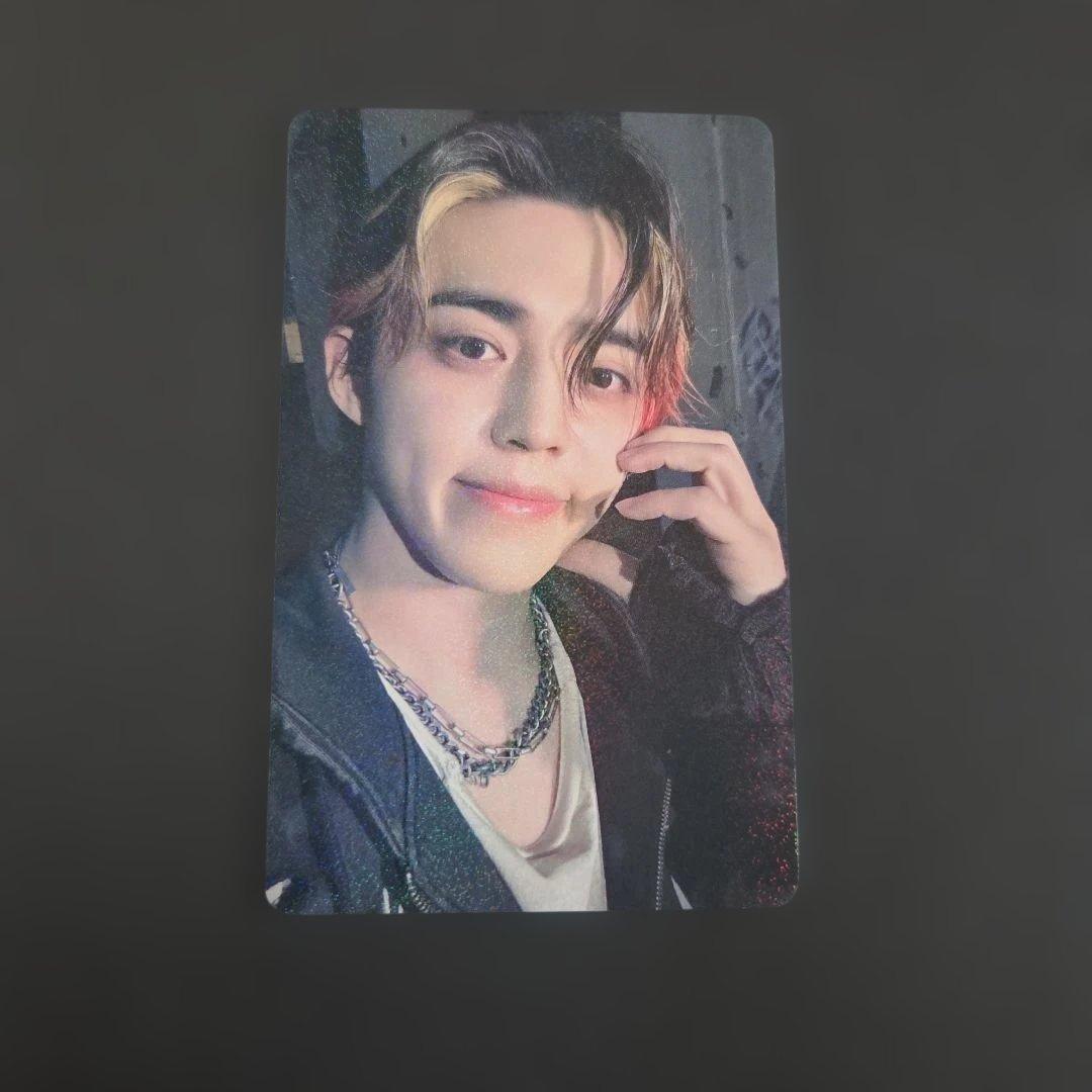 エスクプス トレカ SEVENTEEN セブチ HAPPY BURSTDAY - メルカリ