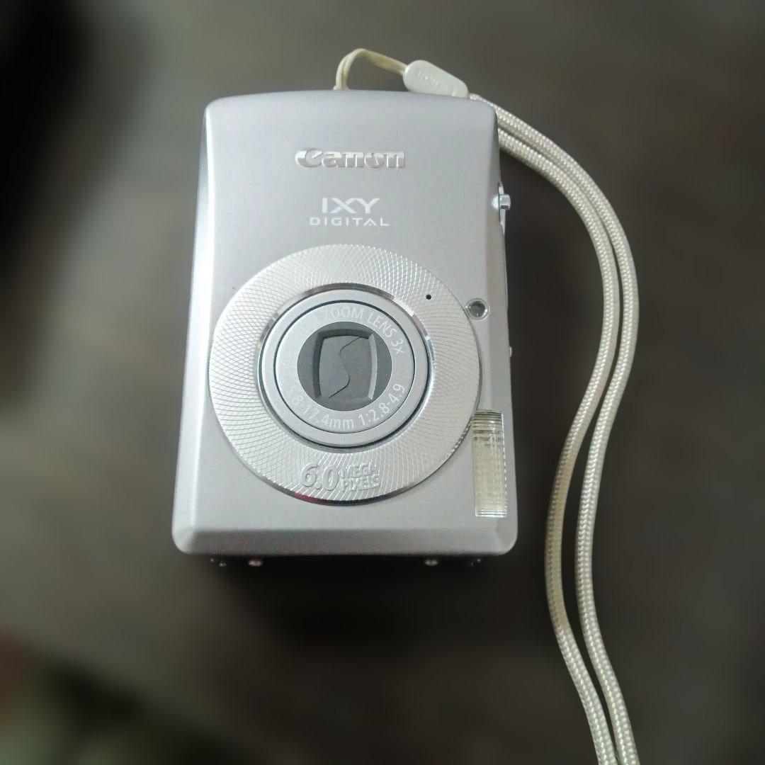Canon IXY コンパクトデジタルカメラ DIGITAL80 シルバー - メルカリ