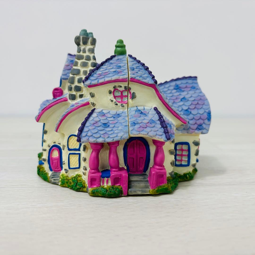 ディズニーランド ミニーちゃんの家 トゥーンタウン 置物 - メルカリ