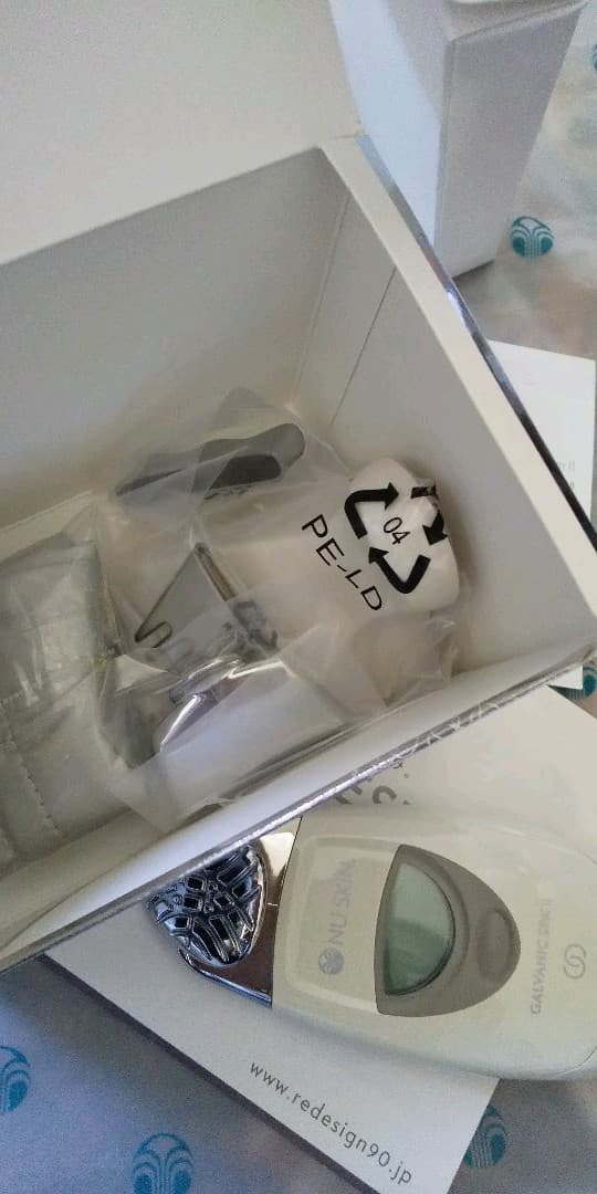 ニュースキン ガルバニックスパシステムⅡ【付属→新品未使用】メルカリ便配送