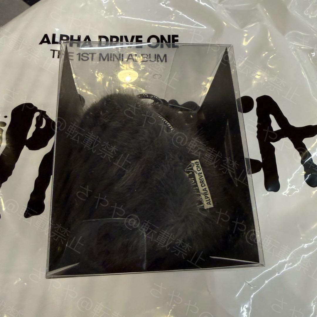 ALD1 韓国 POPUP ファーポーチ トレカ付 シンロン - メルカリ