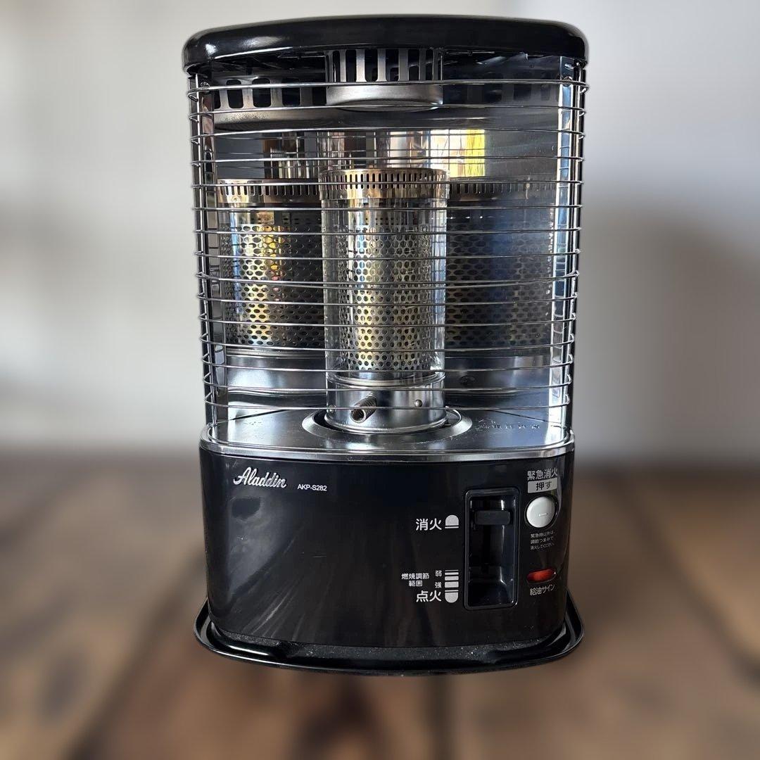 Aladdin アラジン　反射式ストーブ　AKP−S282 ブラック　稼動確認 Aladdin アラジン 反射式ストーブ AKP−S282 ブラック 稼動確認 - メルカリ