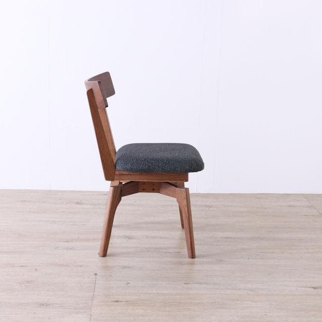 1点物 北欧風レッドオーク無垢材ダイニングチェア 回転椅子 木製チェア