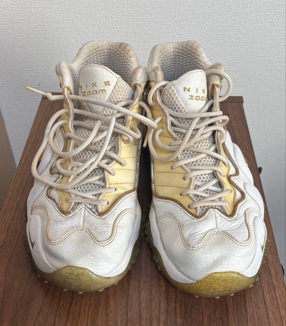 NIKE エアズームアップテンポプレミアム　26.5cm