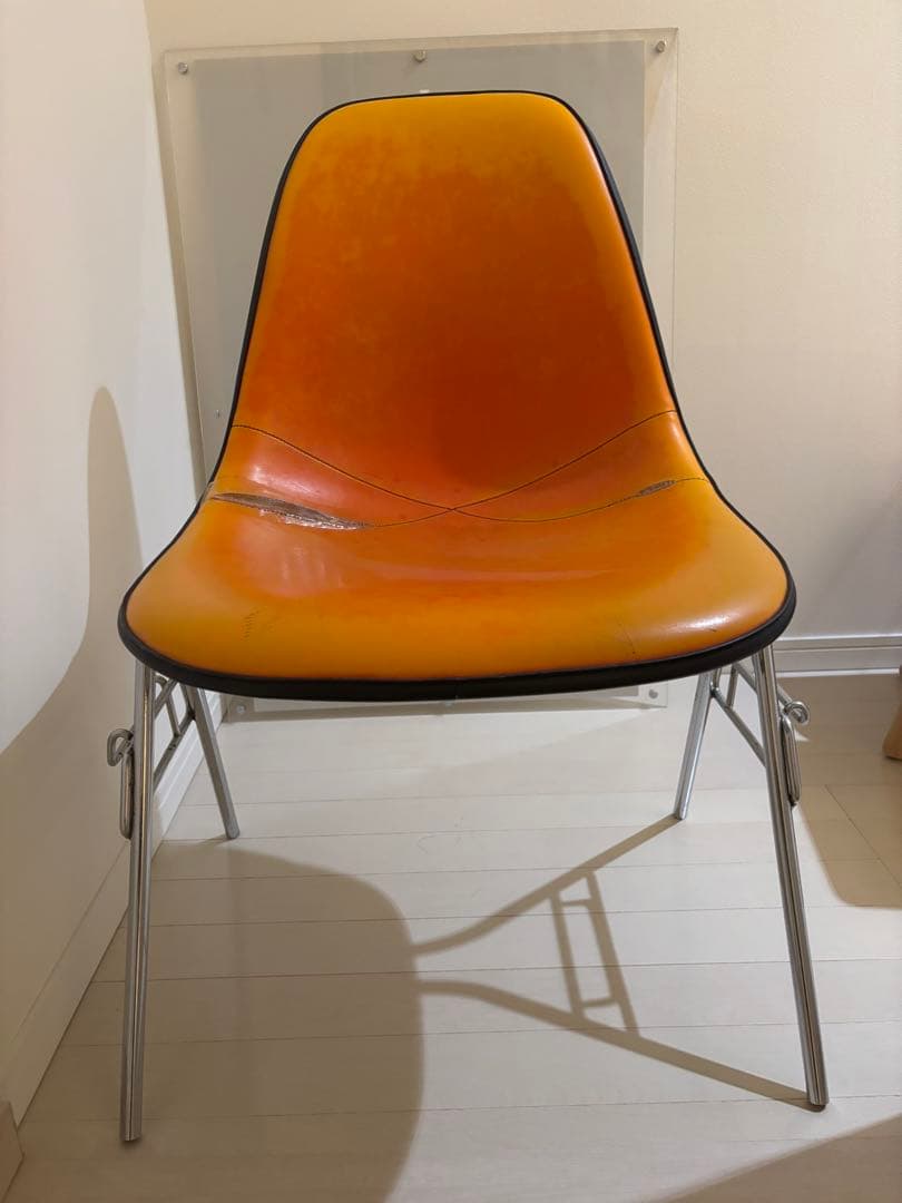 椅子 EAMES SHELL CHAIR HERMANMILLER NAUGA Eames Shell Chair Family - Seating - Herman Miller