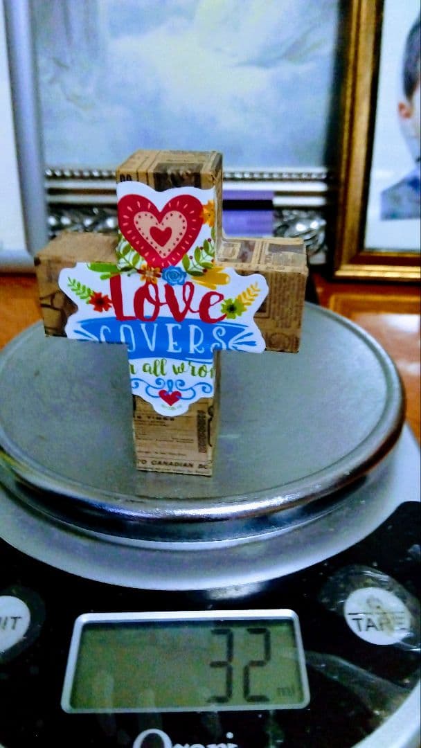 入手困難.ペテロの置物．高さ15センチ位．十字架付きます - メルカリ