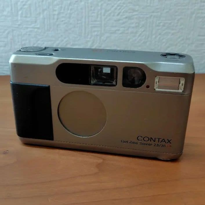 【shu】CONTAX T2 シルバー コンパクトフィルムカメラ 京セラ CONTAX T2 レビュー｜高級コンパクトフイルムカメラの先駆者