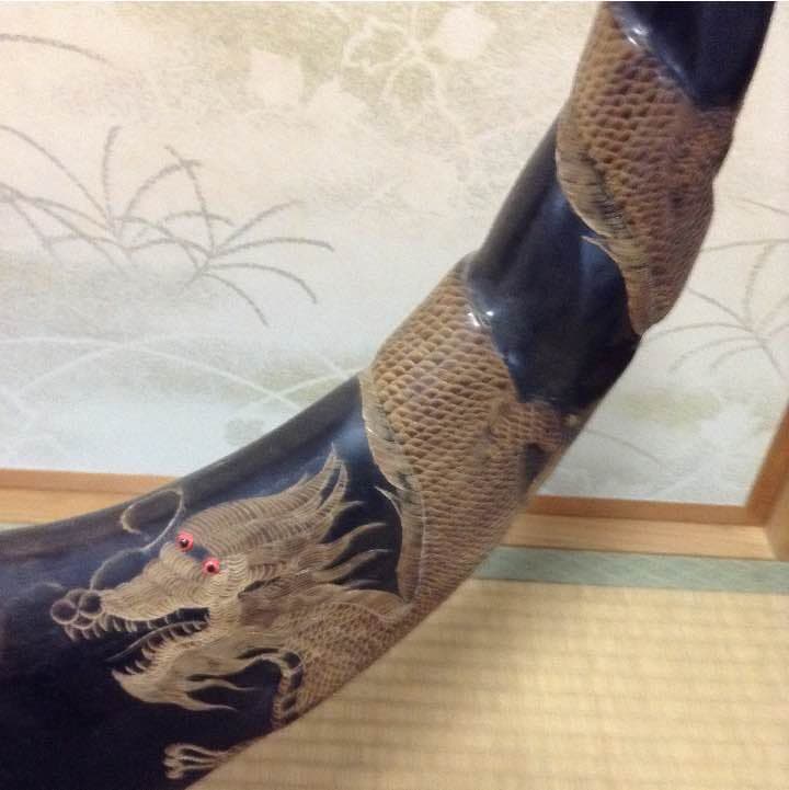 水牛の角 龍彫刻 置物 - メルカリ