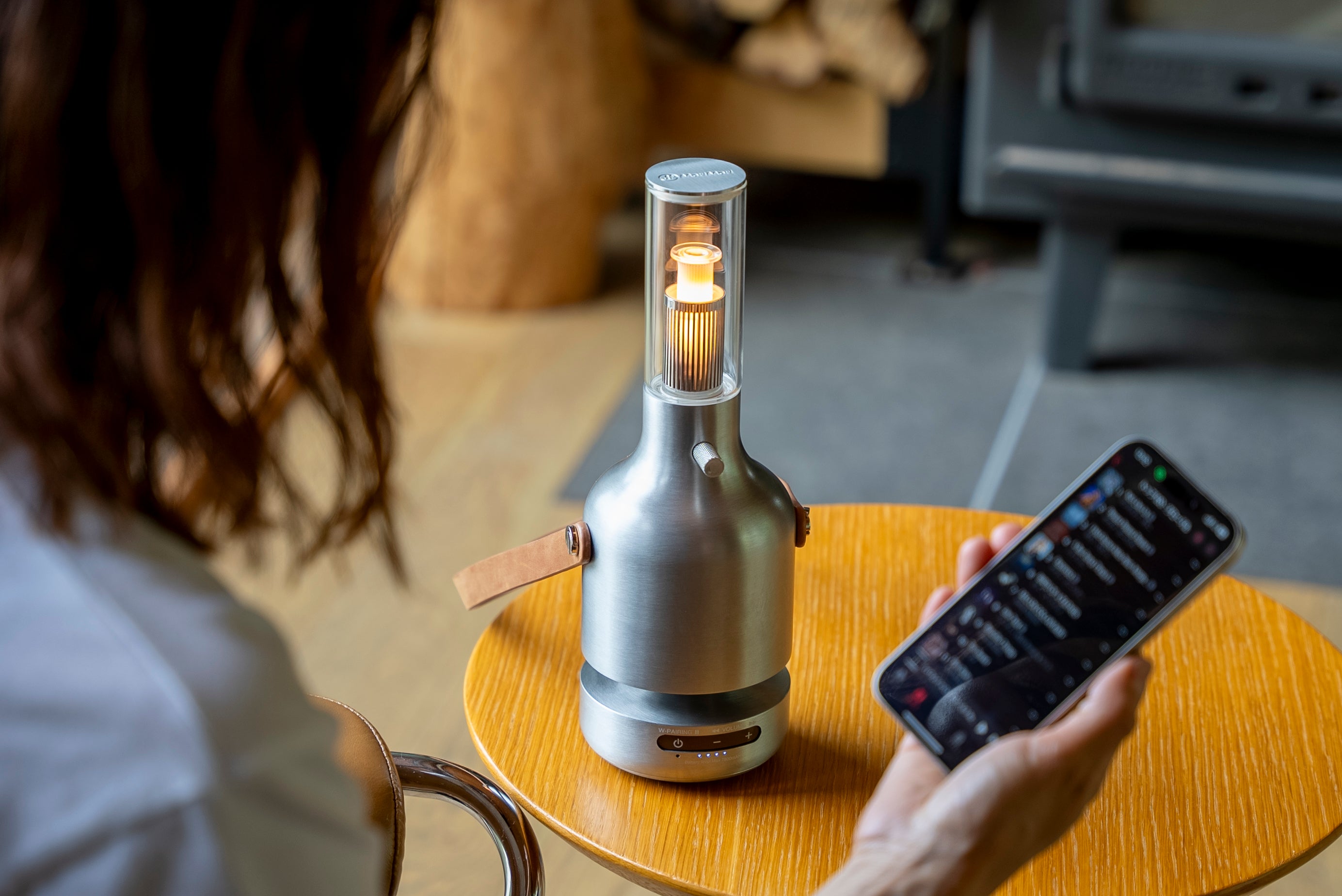 これぞ究極】防水、調光、給電機能搭載。持ち運べるアルミ製ランタン