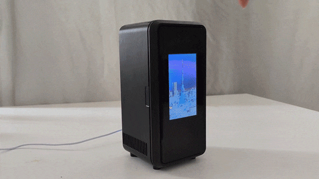 冷蔵・保温1台2役！カスタマイズ可能なスクリーン付きの超小型冷温庫