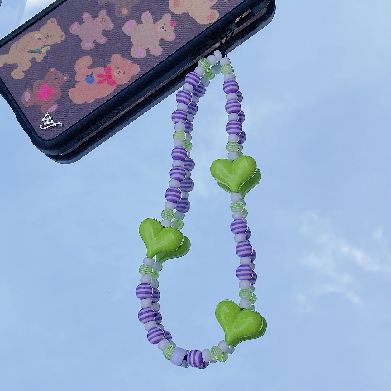 インポート⭐︎ハート シルバー ビーズストラップ スマホストラップ