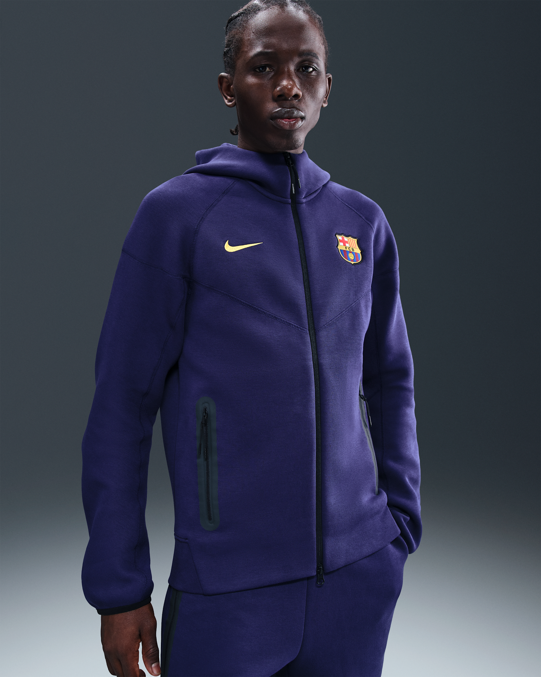 FC Barcelona Tech Windrunner Men's Nike Soccer Fleece Full-Zip