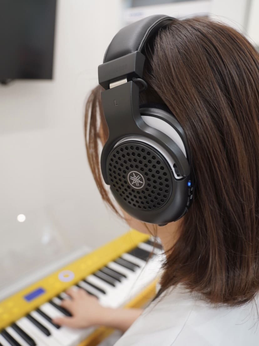 YAMAHA YH-WL500(楽器用ワイヤレスヘッドホン)2023/10/02 イケベ楽器店