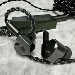 ORIVETI bleqk Dynabird 新品｜フジヤエービック