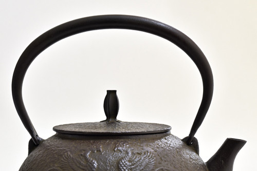 鉄瓶 平丸型 鳳凰 1.2L | 南部鉄器 幸工芸 鉄瓶