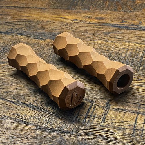 chari_gr | asimocrafts