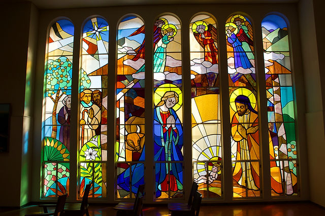 ステンドグラス | カトリック玉造教会
