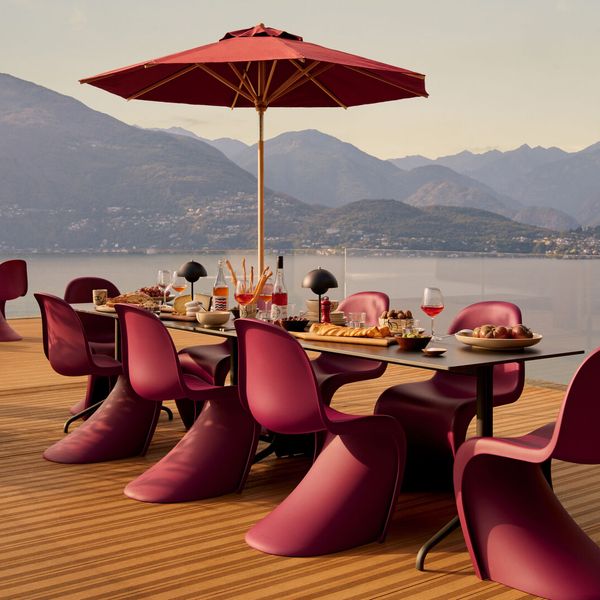 Panton Chair / パントン チェア | Official Vitra® Website JP