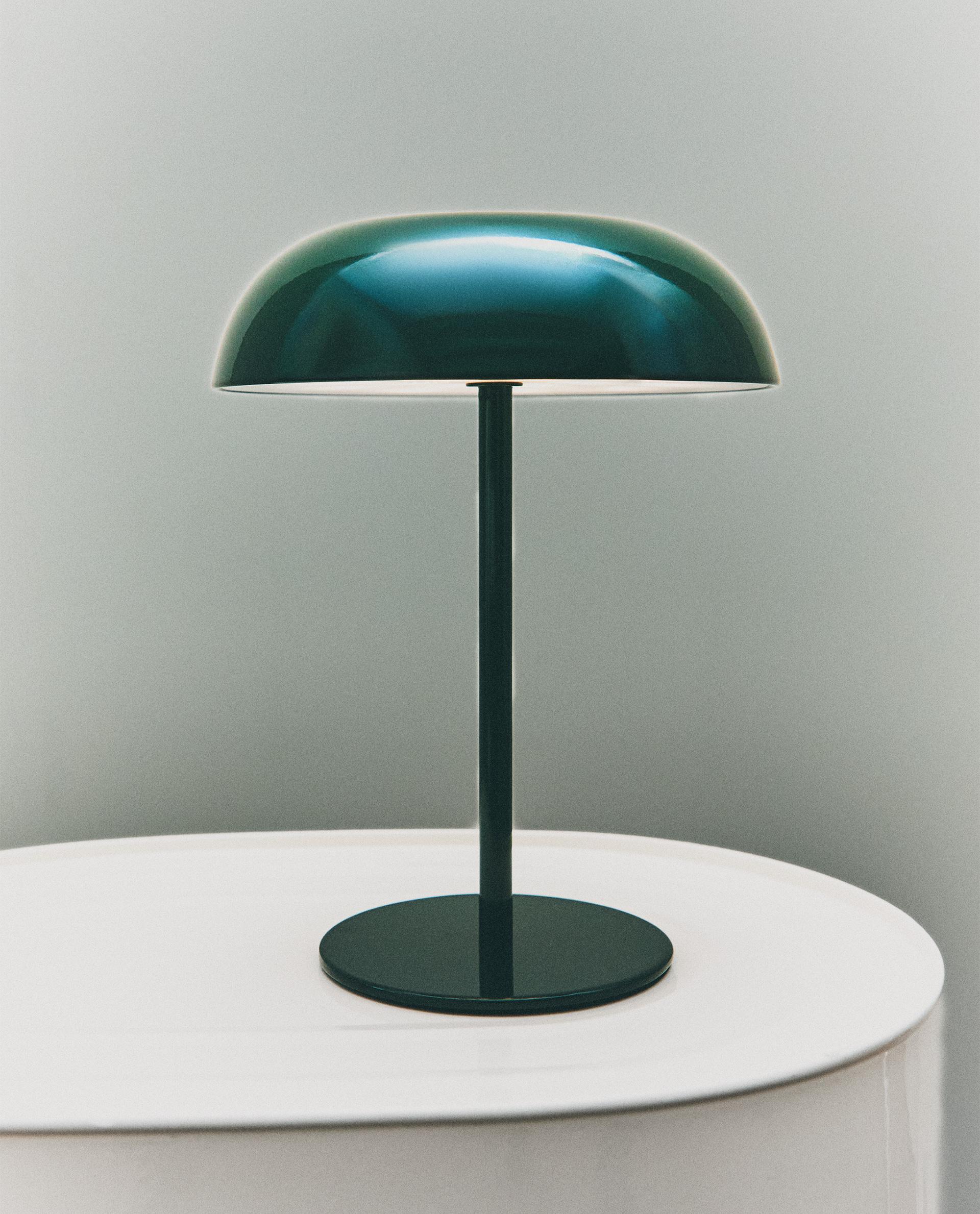 モノカラー タッチ式 テーブルランプ | Zara Home 日本/Japan