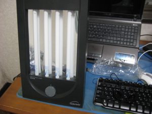 顔焼き用に日焼けマシン「neotan-A60」を買ってみた！ | 2階の6畳間