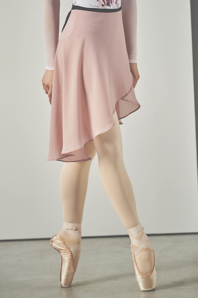stina / black ribbon wrap skirt / dusty pink