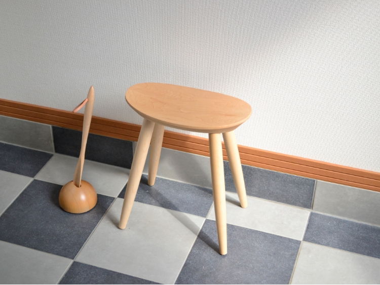 cosine/エントランススツール メープル材 -靴を履くのも快適に！玄関に