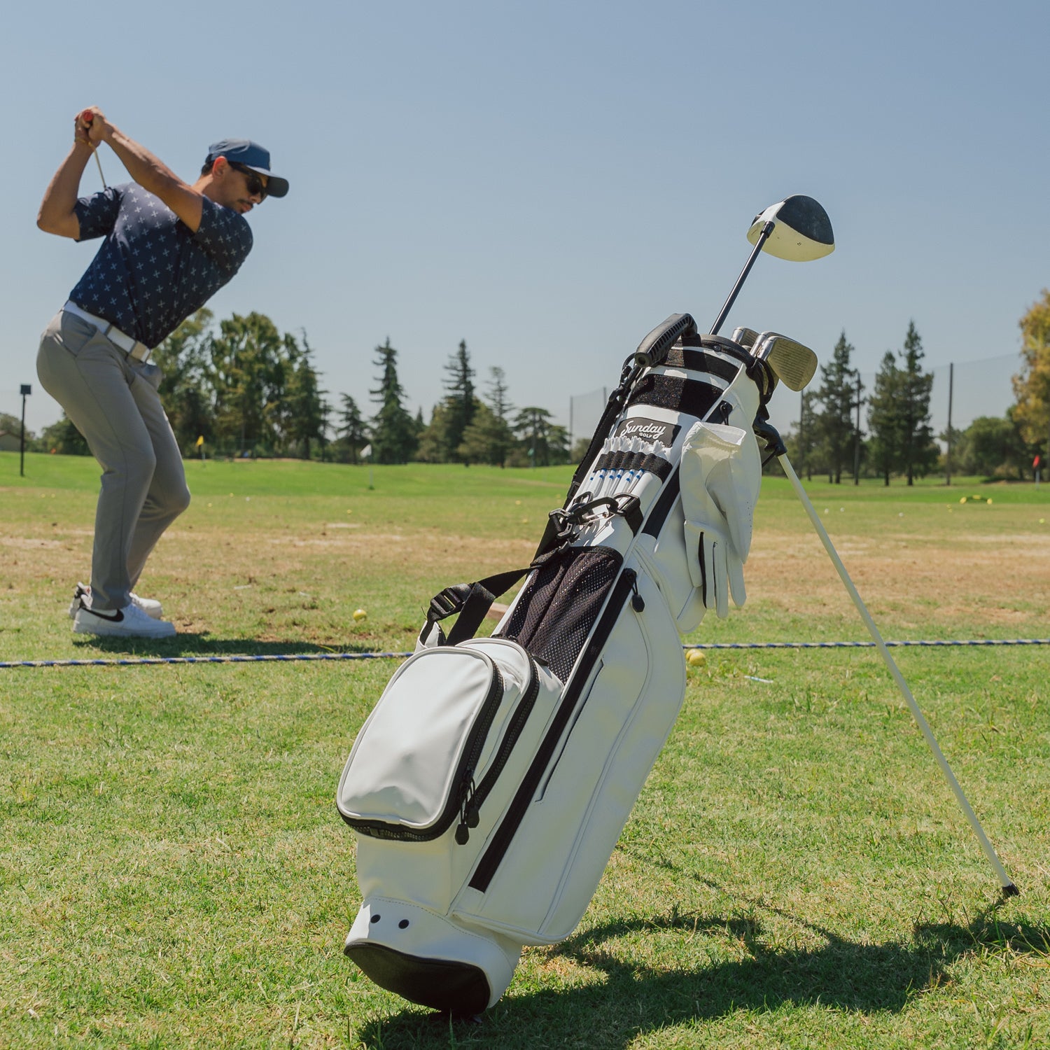 Loma XL S-Class | White Vegan Leather – Sunday Golf