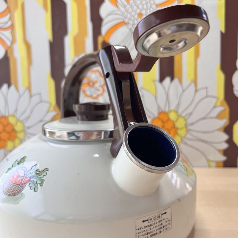 EJIRY 江尻ホーローケトル エジリー笛吹きケトル ファミリーバニー